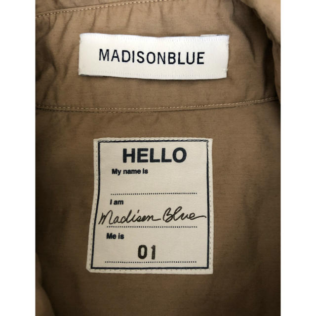 MADISONBLUE(マディソンブルー)のマディソンブルー シャツ ベージュ レディースのトップス(シャツ/ブラウス(長袖/七分))の商品写真