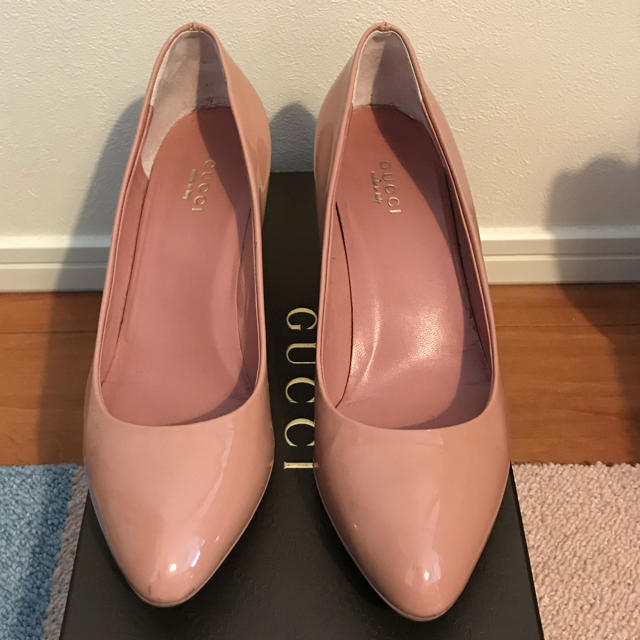 Gucci(グッチ)のGUCCI パンプス ピンクベージュ レディースの靴/シューズ(ハイヒール/パンプス)の商品写真