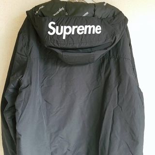 シュプリーム(Supreme)の17aw hooded Logo half zip pullover(ナイロンジャケット)