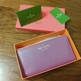 ケイトスペードニューヨーク(kate spade new york)のかわいい　Kate spade (財布)