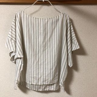 ザラ(ZARA)の今期物 ZARA ブラウス 色キナリ サイズM(シャツ/ブラウス(半袖/袖なし))