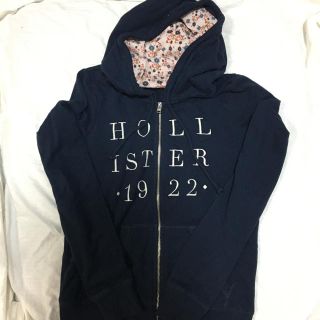 ホリスター(Hollister)のhollister ネイビーパーカーS(パーカー)