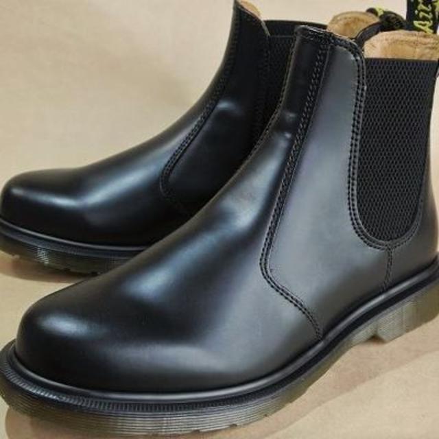 Dr.Martens(ドクターマーチン)のDr.Martensサイドゴアブーツ黒本革No.2976 UK6.0 (TH) メンズの靴/シューズ(ブーツ)の商品写真