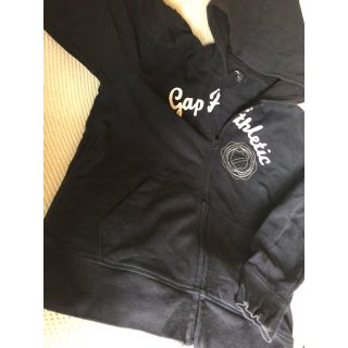 ギャップ(GAP)の【値下げ中！】GAPフード付きパーカー 160㎝(Tシャツ/カットソー)