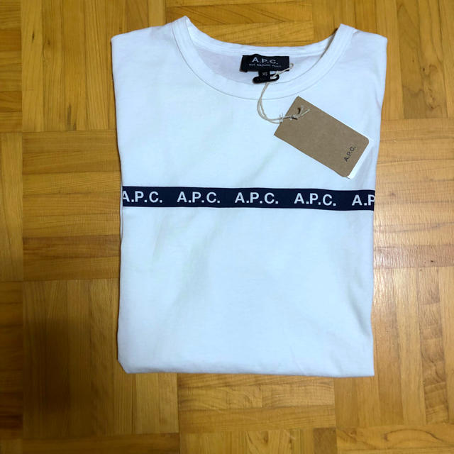 A.P.C(アーペーセー)の美品 A.P.C アーペーセー apc  ロゴ tシャツ メンズ XS メンズのトップス(Tシャツ/カットソー(半袖/袖なし))の商品写真