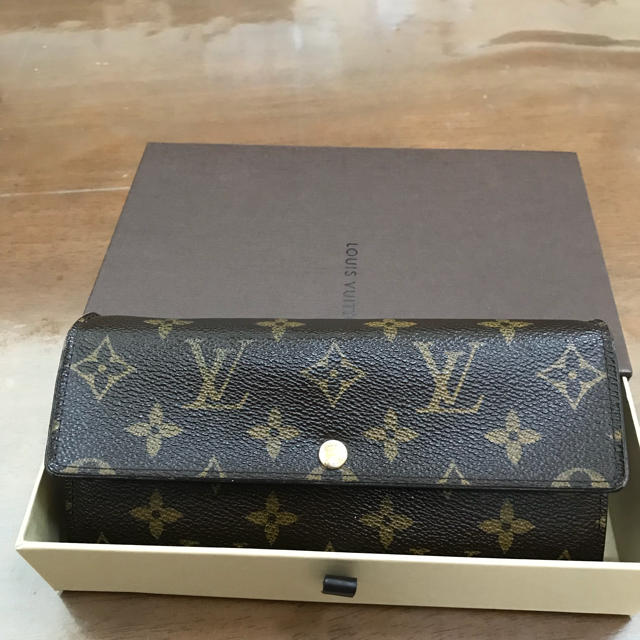 LOUIS VUITTON(ルイヴィトン)のルイヴィトン 長財布 レディースのファッション小物(財布)の商品写真