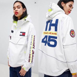 トミーヒルフィガー(TOMMY HILFIGER)の【新品タグ付き未使用】Tommy Jeans 90s ジャケット(ナイロンジャケット)