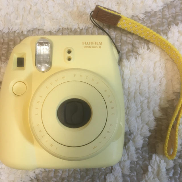 富士フイルム(フジフイルム)のFUJIFILM instax mini8 スマホ/家電/カメラのカメラ(フィルムカメラ)の商品写真