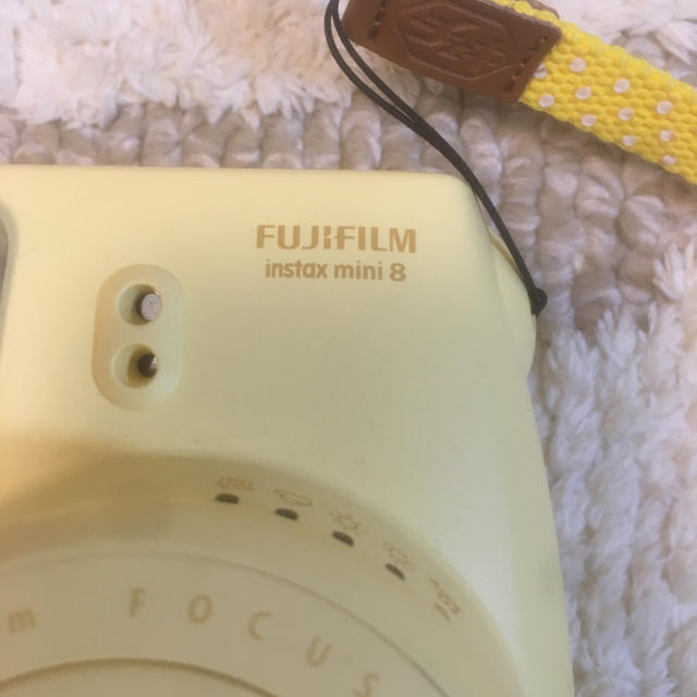 富士フイルム(フジフイルム)のFUJIFILM instax mini8 スマホ/家電/カメラのカメラ(フィルムカメラ)の商品写真