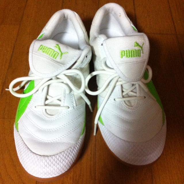 PUMA(プーマ)の値引き！新品プーマスニーカー レディースの靴/シューズ(スニーカー)の商品写真