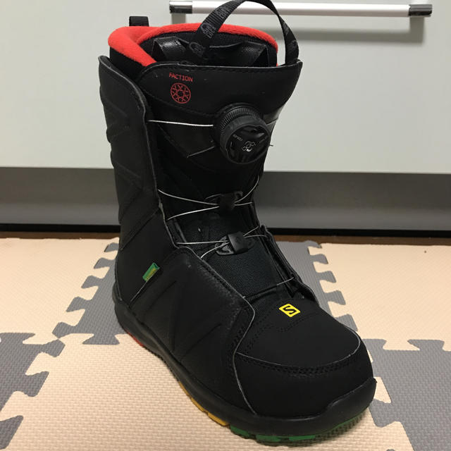 SALOMON(サロモン)のサロモン スノーブーツ 25.5 SALOMON スポーツ/アウトドアのスノーボード(ブーツ)の商品写真