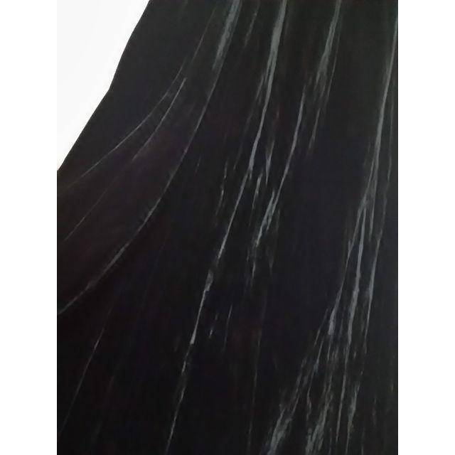 ROBERTA DI CAMERINO(ロベルタディカメリーノ)の夏子様専用 ロベルタ　ベルベット黒マキシスカート　 レディースのスカート(ロングスカート)の商品写真