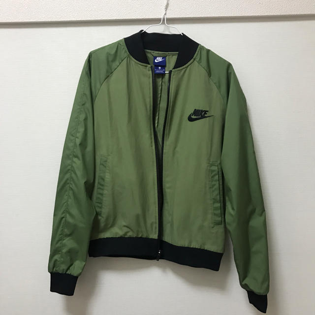 NIKE - ナイキブルゾンの通販 by ブルー07861880's shop|ナイキならラクマ