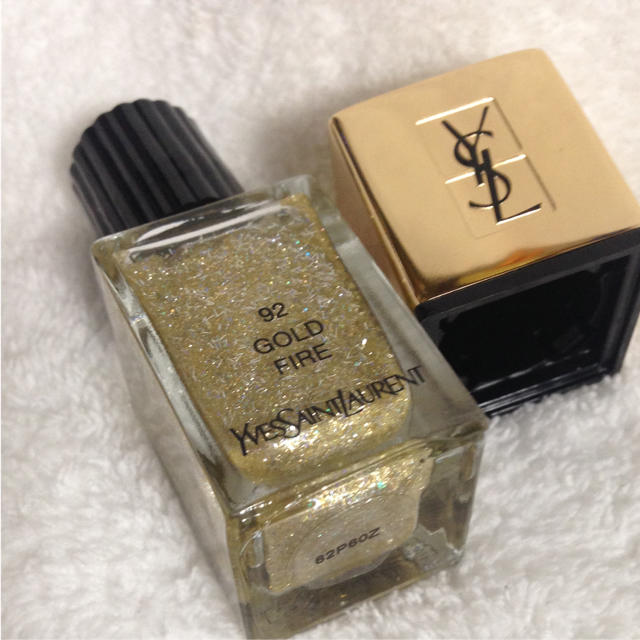 Yves Saint Laurent Beaute(イヴサンローランボーテ)のyoooさん専用ページ コスメ/美容のネイル(マニキュア)の商品写真