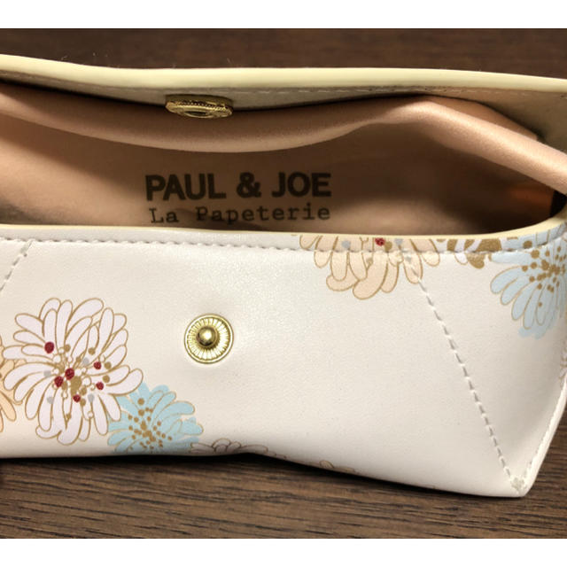 PAUL & JOE(ポールアンドジョー)のPaul&Joe メガネケース 未使用品 レディースのファッション小物(サングラス/メガネ)の商品写真