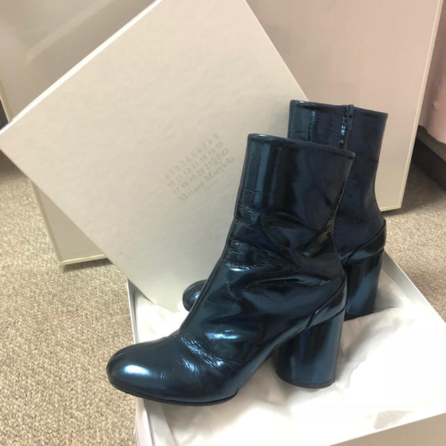 週末セール!Maison Margiela Tabi 36 マルジェラ centrorenovo.com.br
