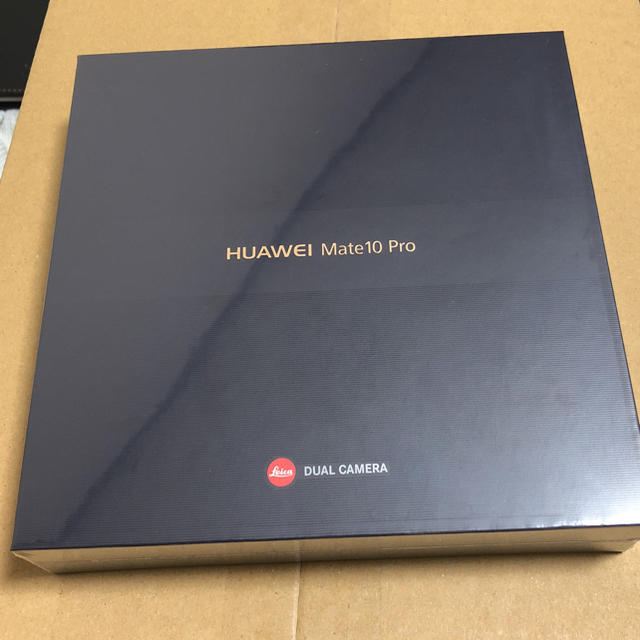 ANDROID(アンドロイド)のSIMフリー HUAWEI Mate10 pro チタニウムグレー 未開封 新品 スマホ/家電/カメラのスマートフォン/携帯電話(スマートフォン本体)の商品写真