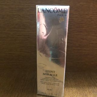 ランコム(LANCOME)のランコム タンミラクリキッド 新品未使用 O-01(ファンデーション)