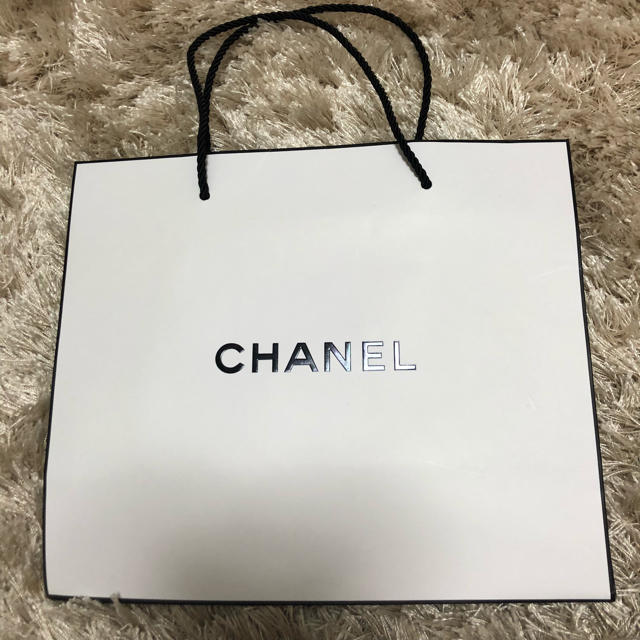 CHANEL - CHANEL ショッパー ショップ袋 大 中 小 大きさ色々 CHANEL - CHANEL ショッパー ショップ袋 大 中 小 大きさ色々