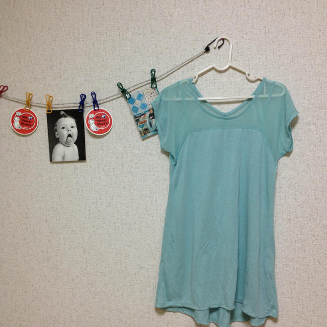GU(ジーユー)のシースルーTシャツ レディースのトップス(Tシャツ(半袖/袖なし))の商品写真