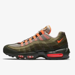 ナイキ(NIKE)の【B.B.様専用】AIR MAX 95 TOTAL ORANGE(スニーカー)