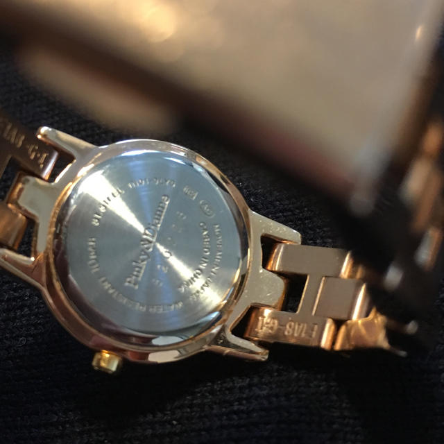 Pinky&Dianne(ピンキーアンドダイアン)の【まい様専用】ピンクゴールド♡キラキラカッティング腕時計 レディースのファッション小物(腕時計)の商品写真