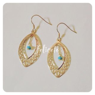 再再販♡ターコイズピアス♡（イヤリング）(ピアス)