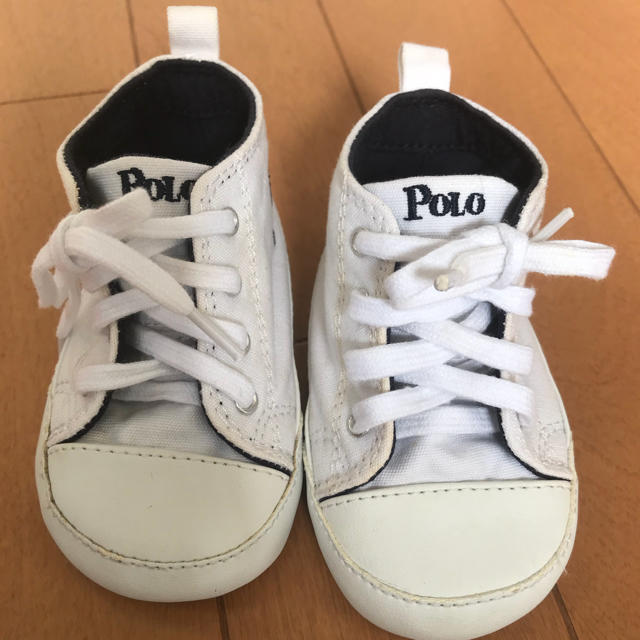 POLO RALPH LAUREN(ポロラルフローレン)のラルフローレン ファーストシューズ  ベビーシューズ 白  10cm キッズ/ベビー/マタニティのベビー靴/シューズ(~14cm)(スニーカー)の商品写真