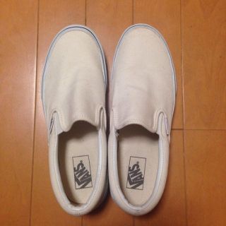 ヴァンズ(VANS)のVANS オフオワイト スリッポン(スニーカー)