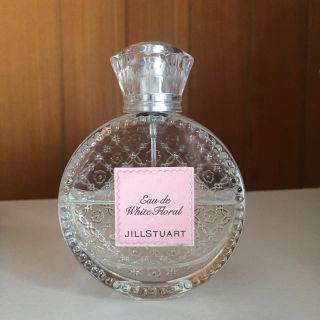 ジルスチュアート(JILLSTUART)のJillstuart white floral(香水(女性用))