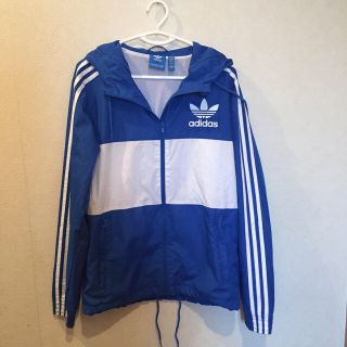 アディダス(adidas)のadidas ウィンドブレーカー(ナイロンジャケット)