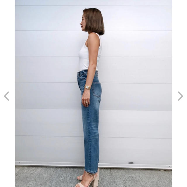 moussy(マウジー)のVicente center press straight denim レディースのパンツ(デニム/ジーンズ)の商品写真