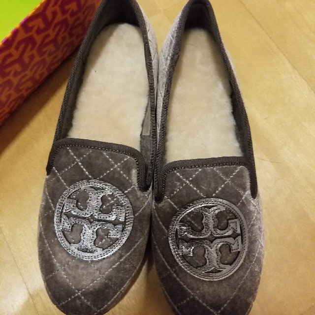 Tory Burch❤新品秋冬フラットシューズ