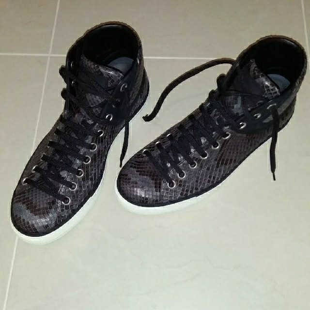 LOUIS VUITTON ルィ・ヴィトン　SPRINTER　SNEAKER　黒