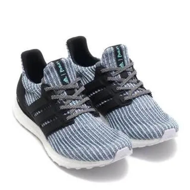 adidas(アディダス)のUltraBOOST Parley 23cm スポーツ/アウトドアのランニング(シューズ)の商品写真