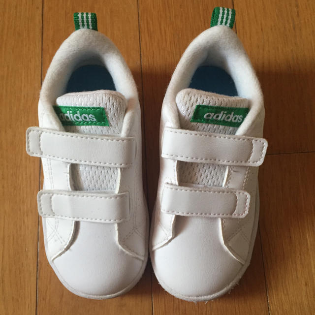 adidas(アディダス)のadidas キッズ/ベビー/マタニティのベビー靴/シューズ(~14cm)(スニーカー)の商品写真