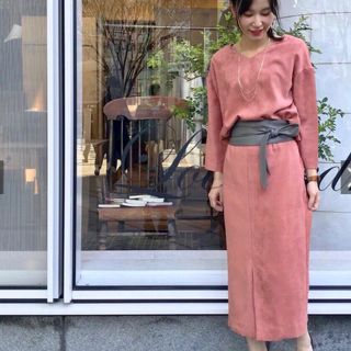 ラウンジドレス(Loungedress)の新品・未使用品❤️Loungedress❤️フェイクスエードセットアップ(セット/コーデ)