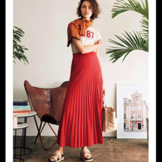 Mila Owen(ミラオーウェン)のニットプリーツスカート レディースのスカート(ロングスカート)の商品写真