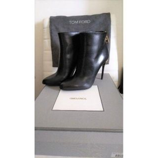 トムフォード 靴/シューズの通販 29点 | TOM FORDのレディースを買う