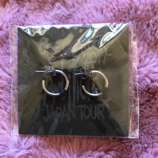 ワンオク One Ok Rock ピアス ミュージシャンの通販 42点 ワンオクロックのエンタメ ホビーを買うならラクマ