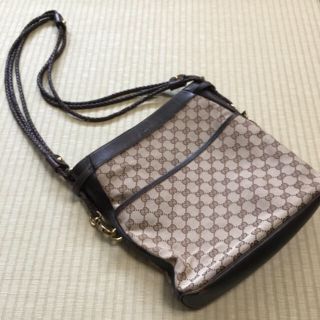 グッチ(Gucci)のGUCCI バッグ(ショルダーバッグ)