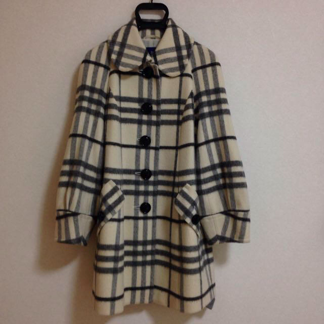 BURBERRY(バーバリー)のBurberry コート♪ レディースのジャケット/アウター(ロングコート)の商品写真