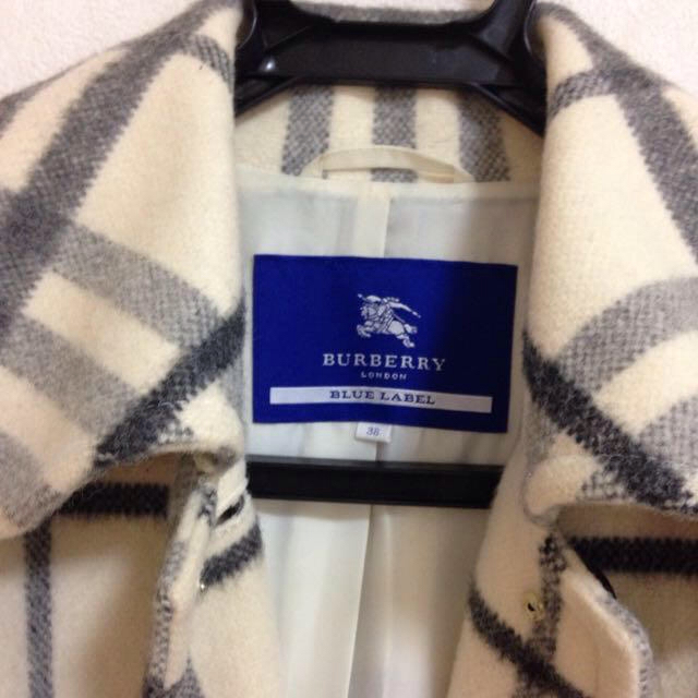 BURBERRY(バーバリー)のBurberry コート♪ レディースのジャケット/アウター(ロングコート)の商品写真