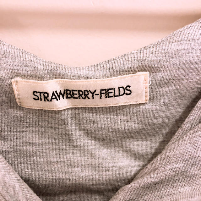 STRAWBERRY-FIELDS(ストロベリーフィールズ)のSTRAWBERRY FIELDS🦋 レディースのトップス(Tシャツ(半袖/袖なし))の商品写真