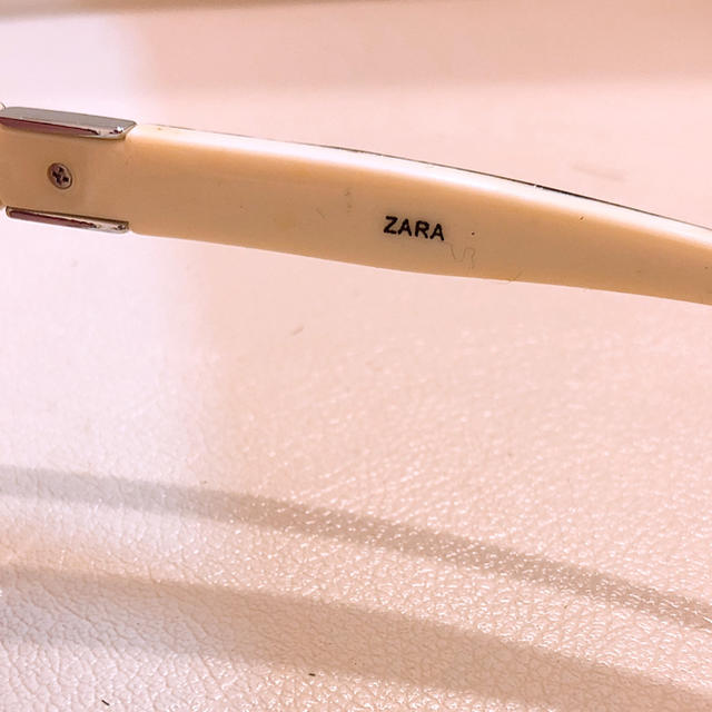 ZARA(ザラ)のZARA🕶 レディースのファッション小物(サングラス/メガネ)の商品写真