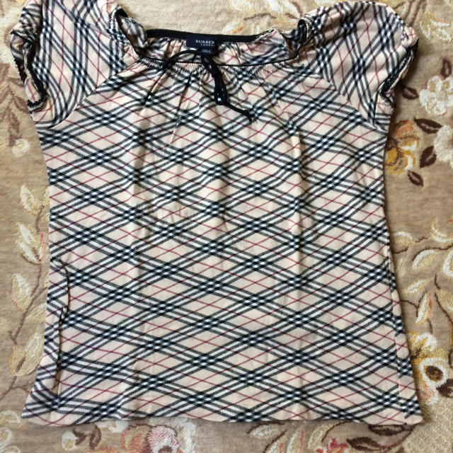 BURBERRY(バーバリー)のバ－バリ－トップス 直しあり キッズ/ベビー/マタニティのキッズ服女の子用(90cm~)(Tシャツ/カットソー)の商品写真