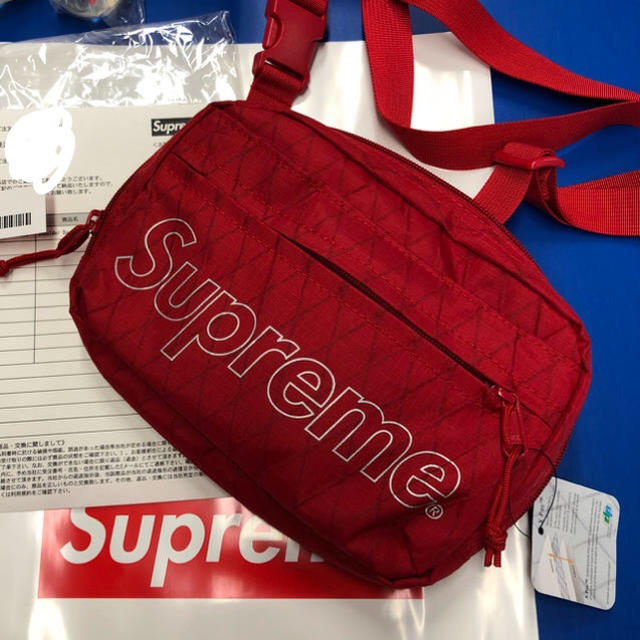Supreme(シュプリーム)のSupreme 18FW shoulder bag "RED" メンズのバッグ(ショルダーバッグ)の商品写真
