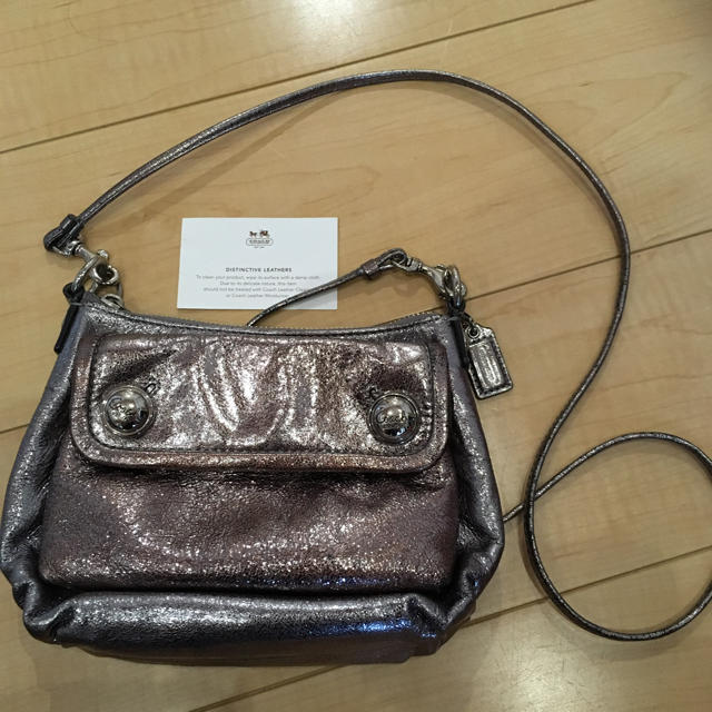 COACH(コーチ)のmarusaki様専用 COACH POPPY ポシェット シルバー キラキラ レディースのバッグ(ショルダーバッグ)の商品写真