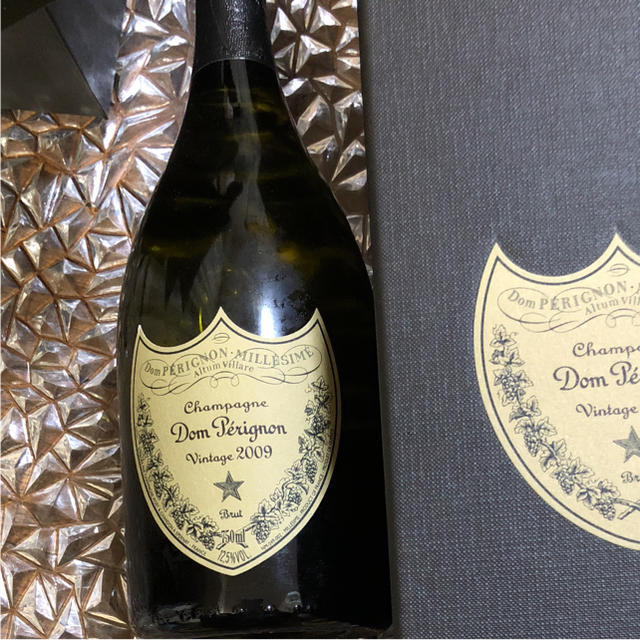 Dom Pérignon(ドンペリニヨン)のドンペリニョン  2009 食品/飲料/酒の酒(シャンパン/スパークリングワイン)の商品写真