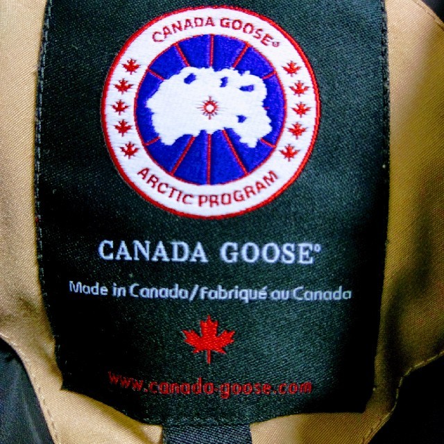 CANADA GOOSE(カナダグース)の気まぐれセール 希少 廃盤 S カナダグース ラブラドール タン メンズのジャケット/アウター(ダウンジャケット)の商品写真